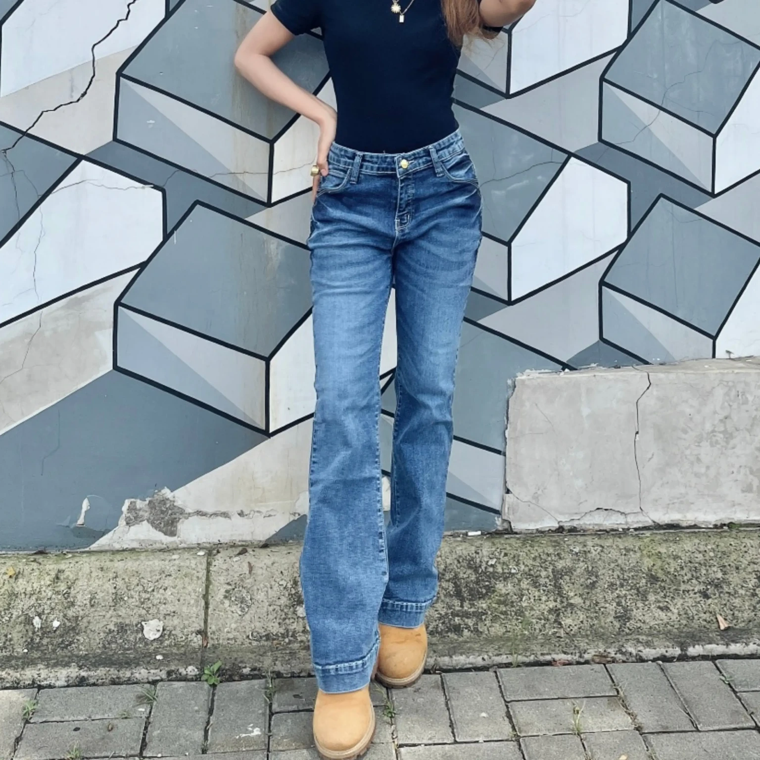STRETCHBOOT 9977 Jeans in Medium Blue - Gambar 2