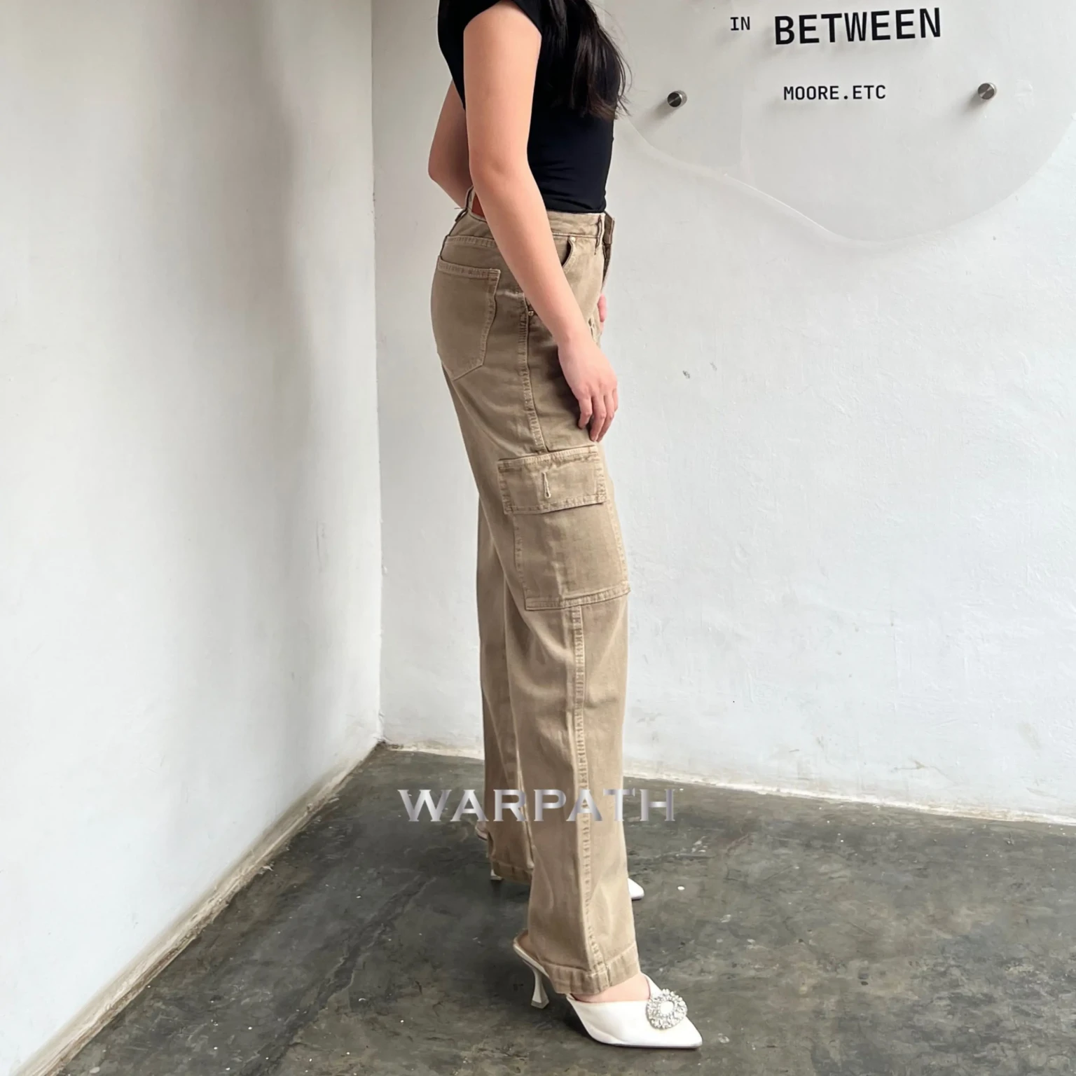 COOLGO 8684 Jeans in Khaki - Gambar 2