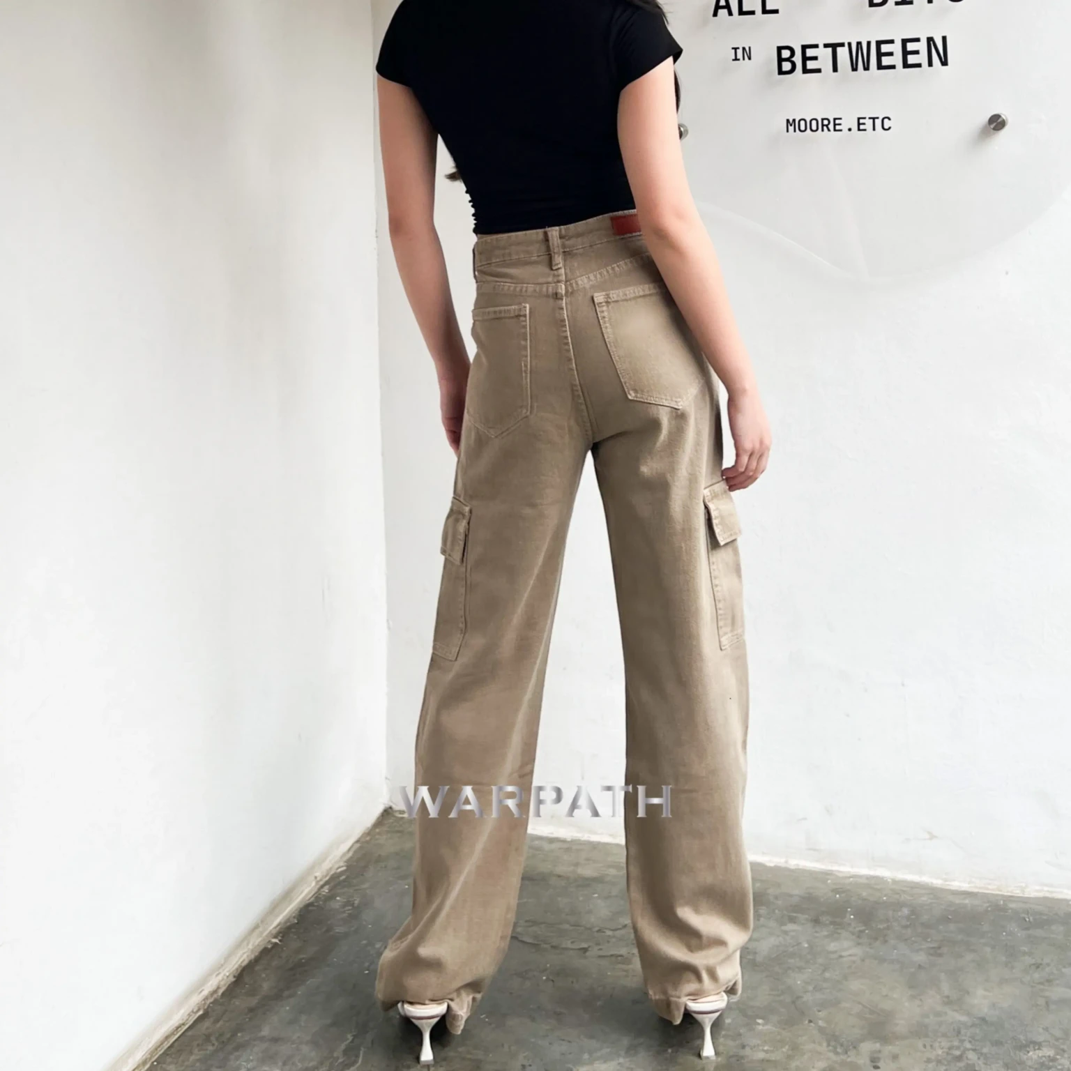 COOLGO 8684 Jeans in Khaki - Gambar 3